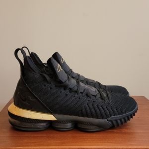 Nike Lebron XVI 16 I'm King Sz 9.5